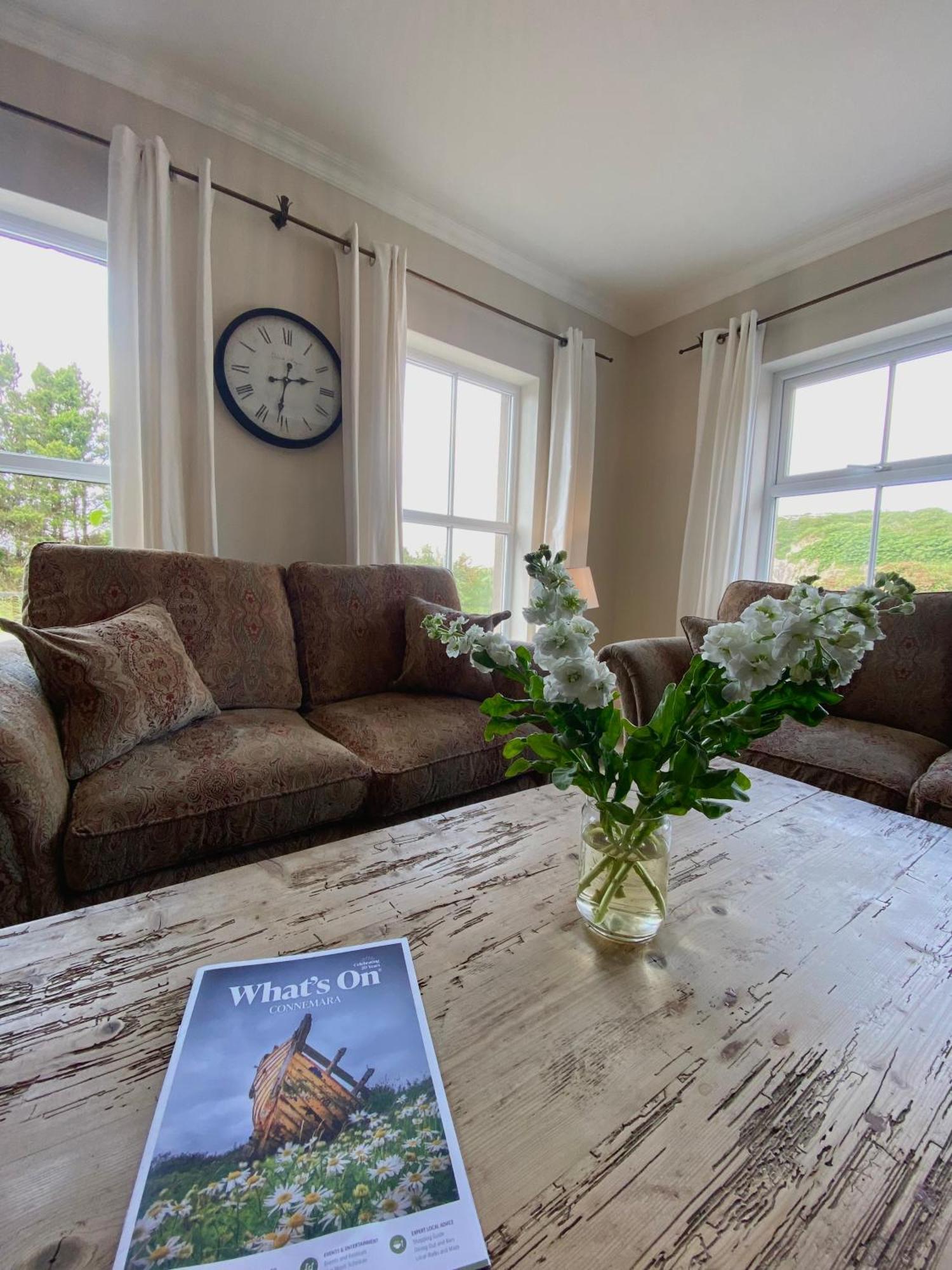 Shanakeever Farm - 3 Bedroom Apartment Clifden Buitenkant foto